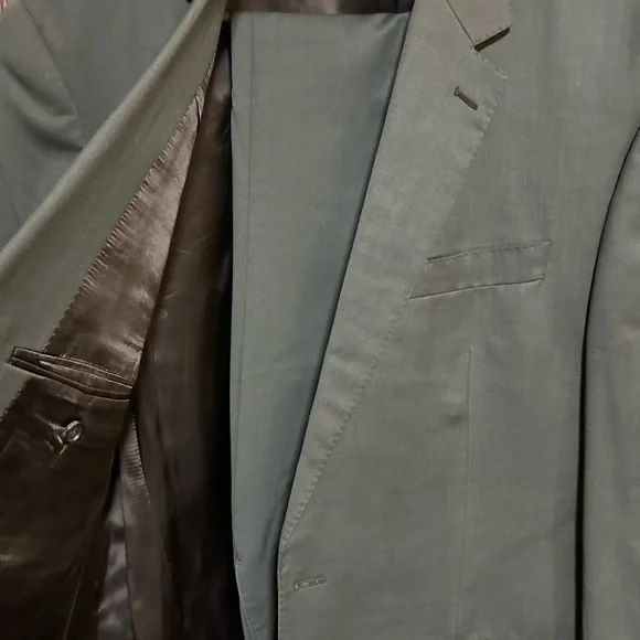 Dark green, wool suit, formal attire - Picture 2 of 4